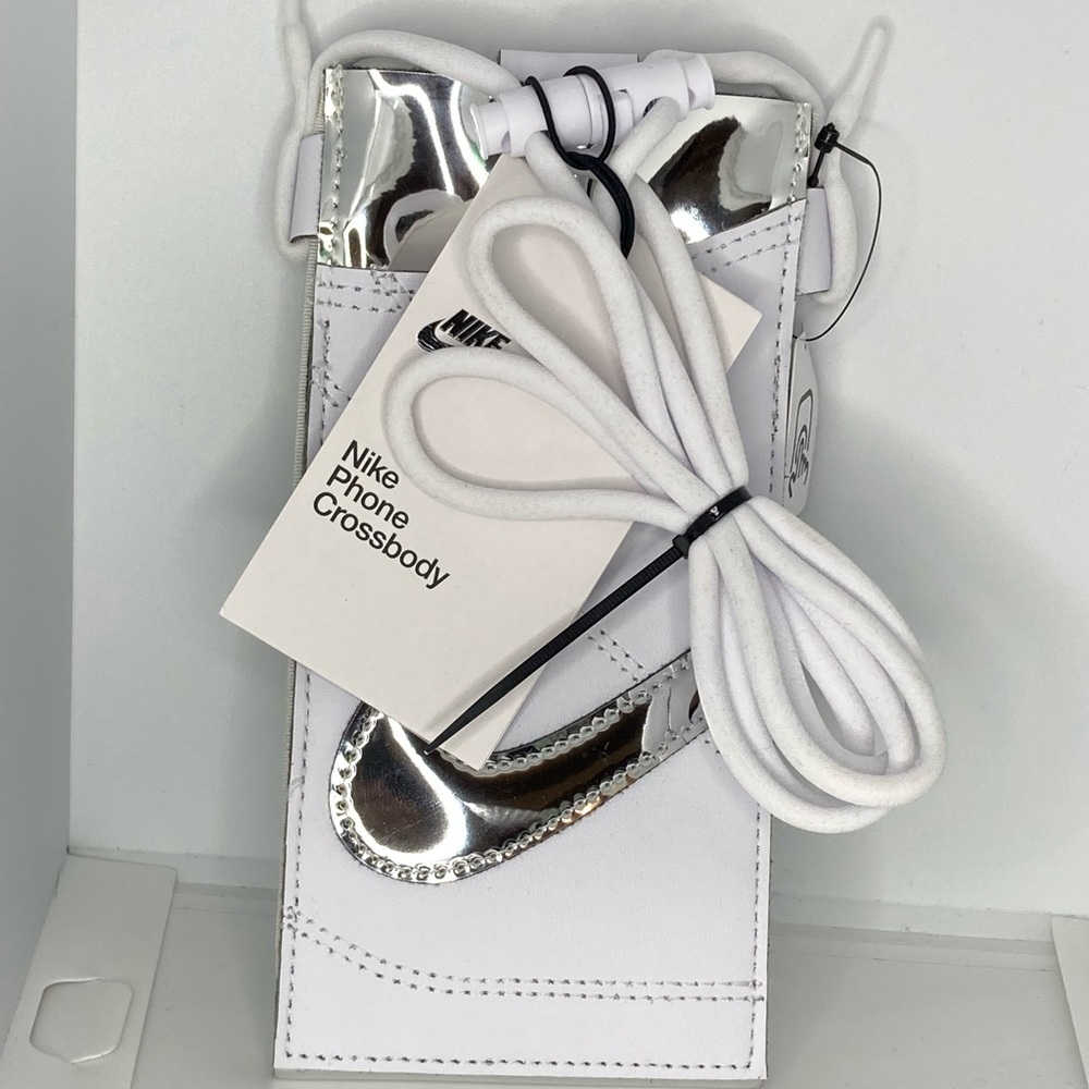 NIKE PHONE CROSSBODY